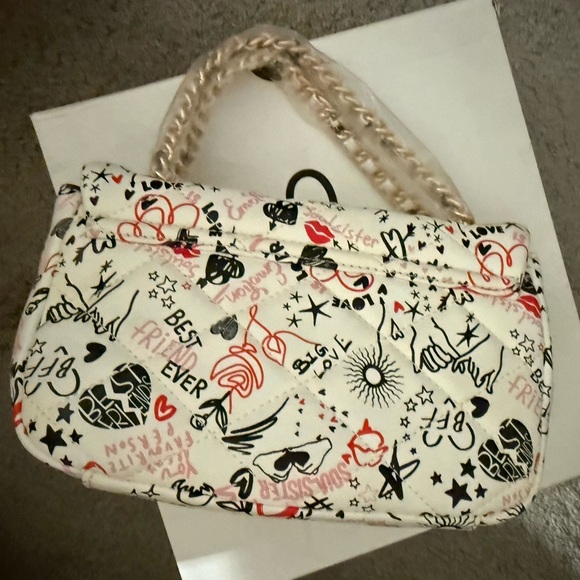 Aldo White and Red Graphic Shoulder Bag - Picture 4 of 9